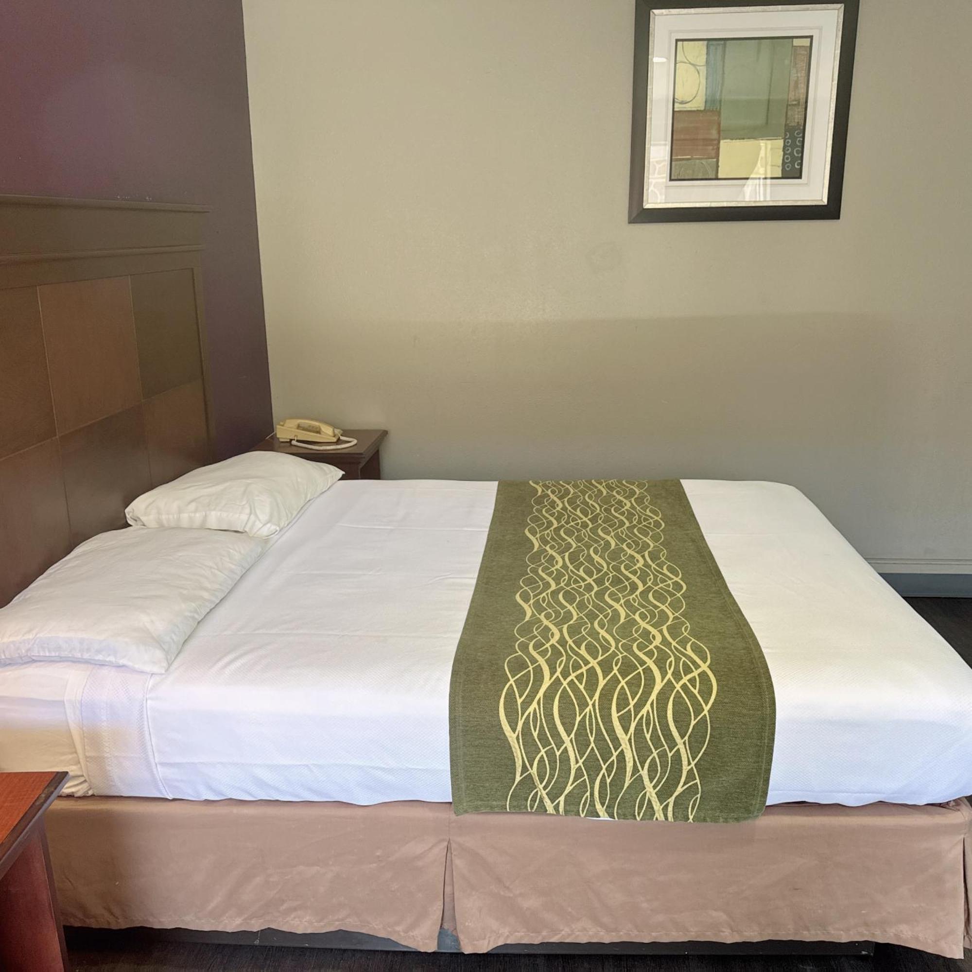 Deluxe Inn 波西尔城 外观 照片